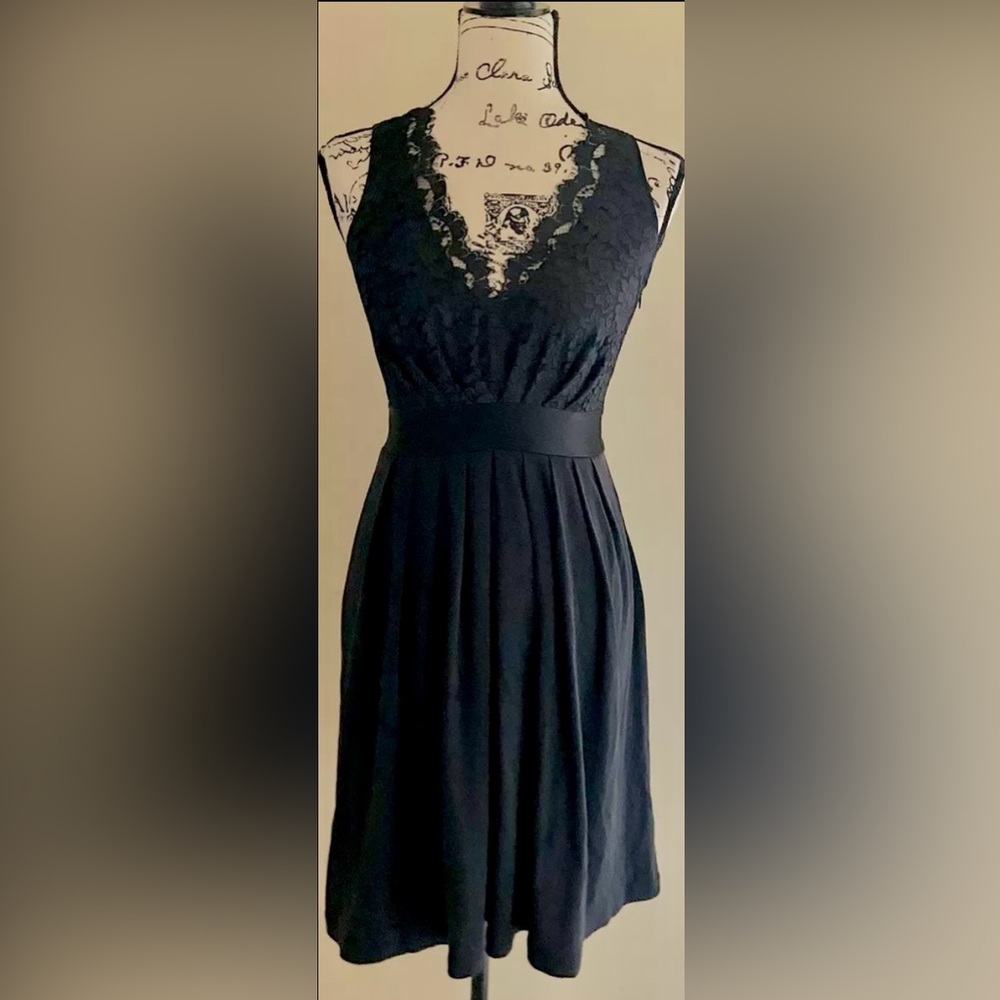 Banana Republic Sleeveless Cocktail Dress